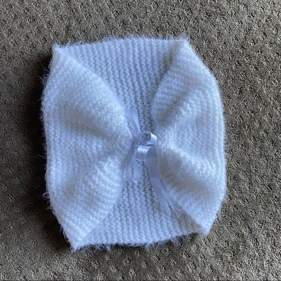 Custom Made Elegant Cozy Fluffy Girls Wrap/ Shawl Acrylic/ Wool Sz 4-10 - Picture 2 of 5